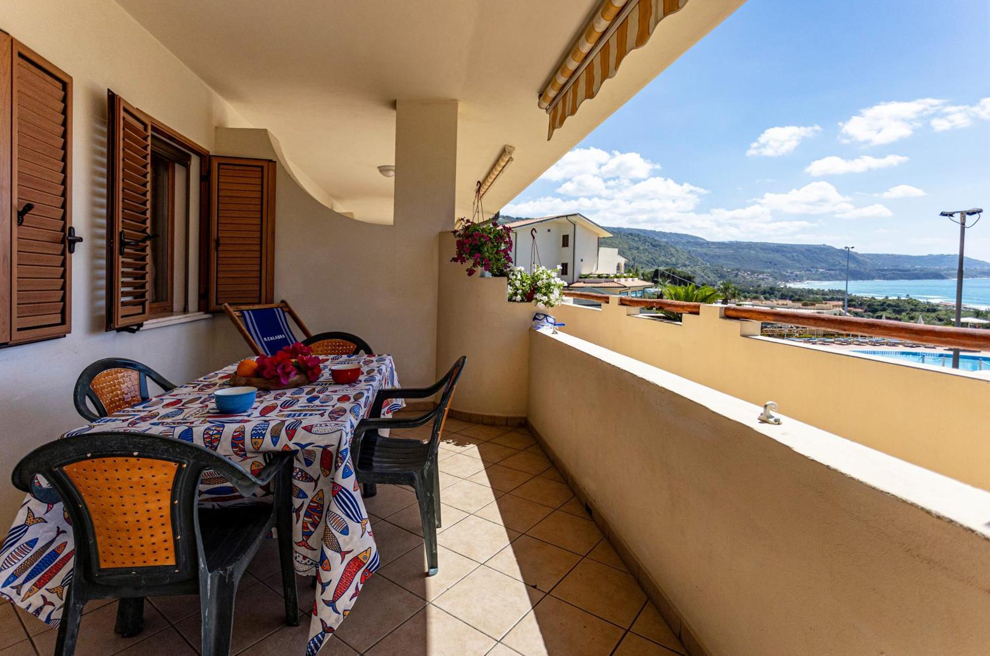 Residenza Marinella Aparthotel Zambrone Luaran gambar
