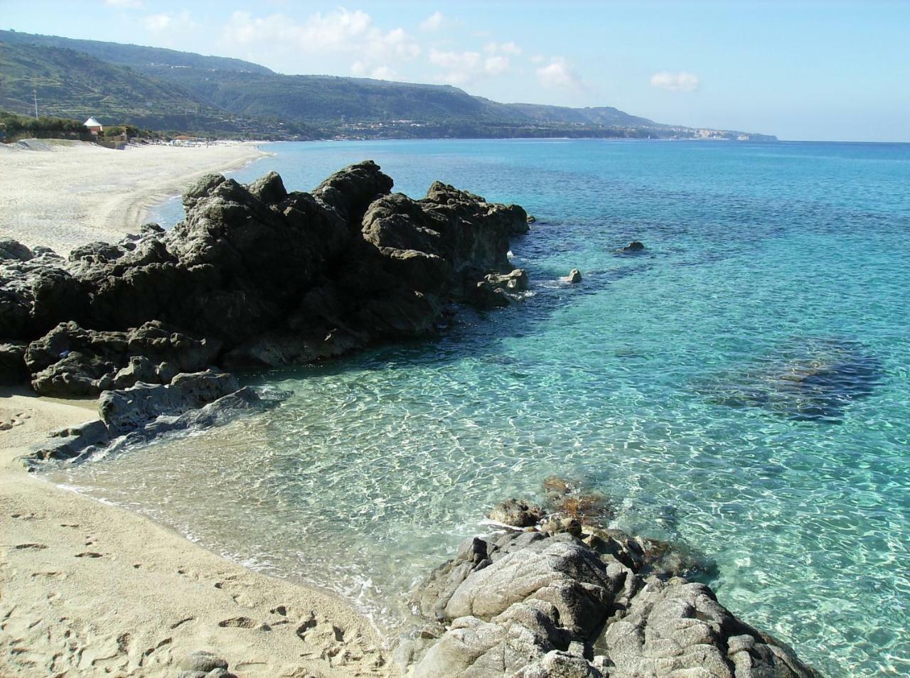 Residenza Marinella Aparthotel Zambrone Luaran gambar